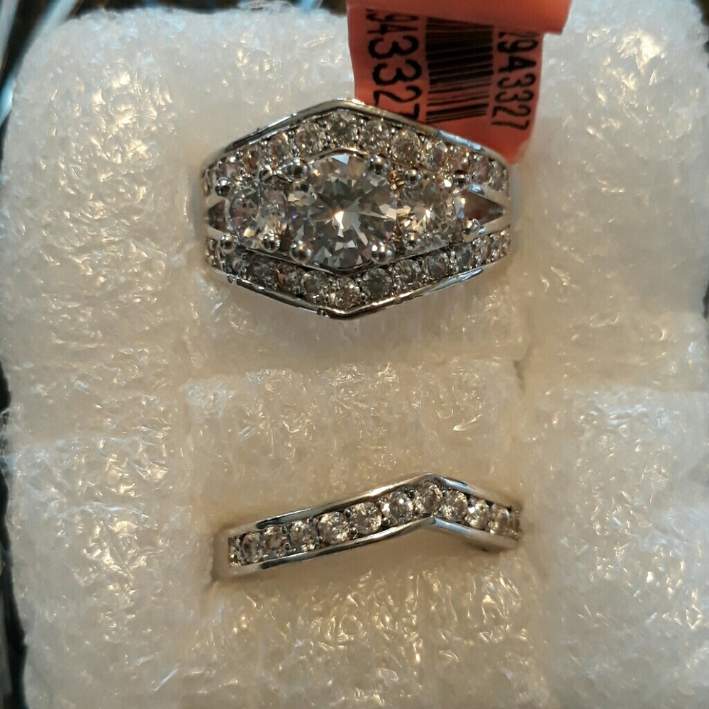 SET OF 2 DIAMOND CZ RINGS